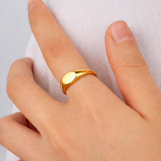 Valencia Oval Signet Ring